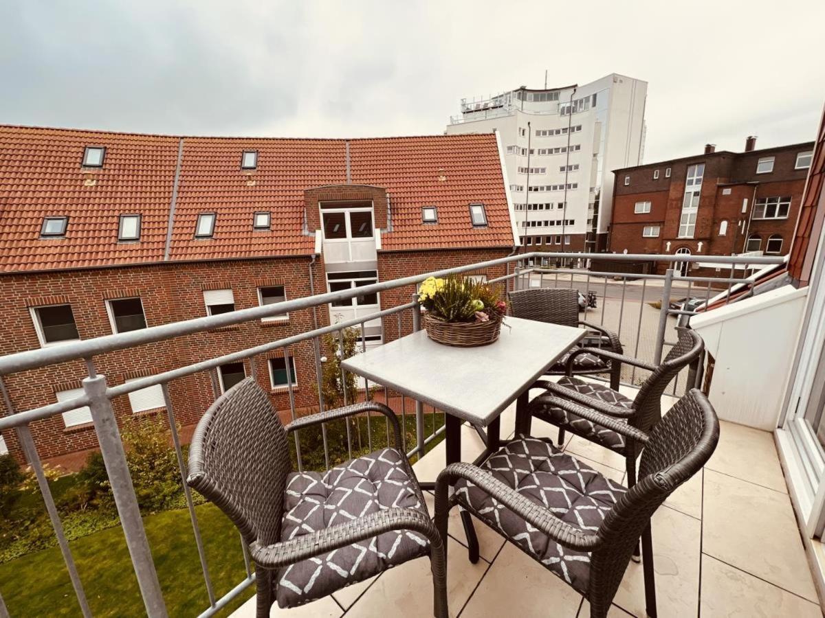 Ferienwohnung Hafenblick - Wunderbare Erholung Am Hafen Norddeich  Exterior foto